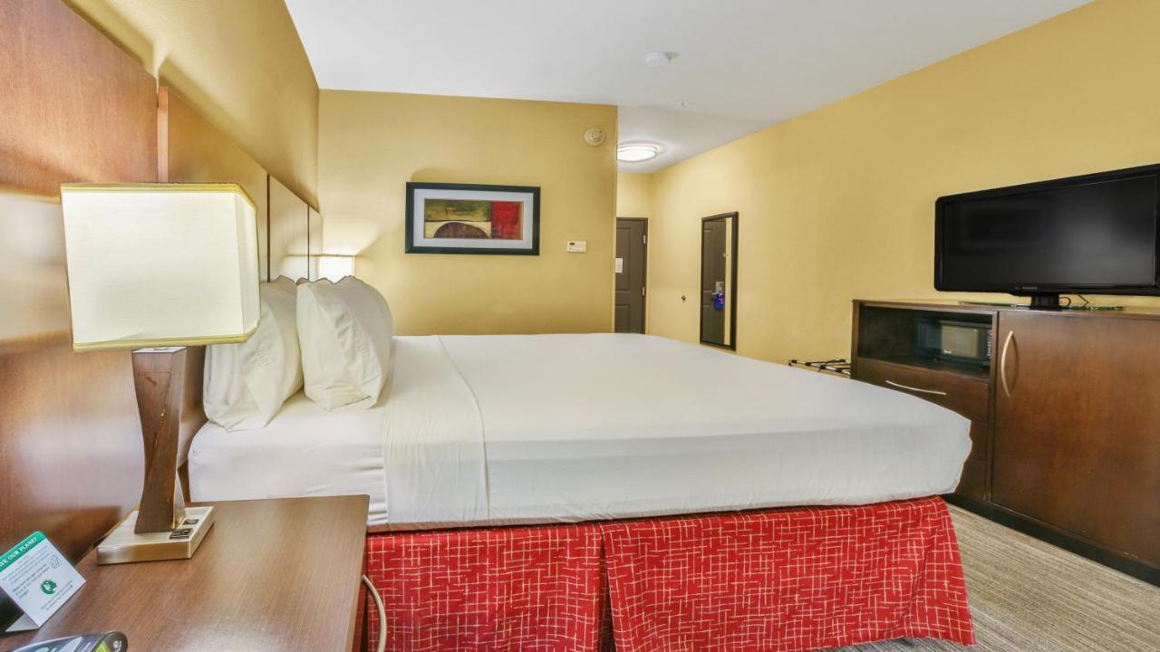 Holiday Inn Express & Suites Houston South - Near Pearland By Ihg Exterior foto
