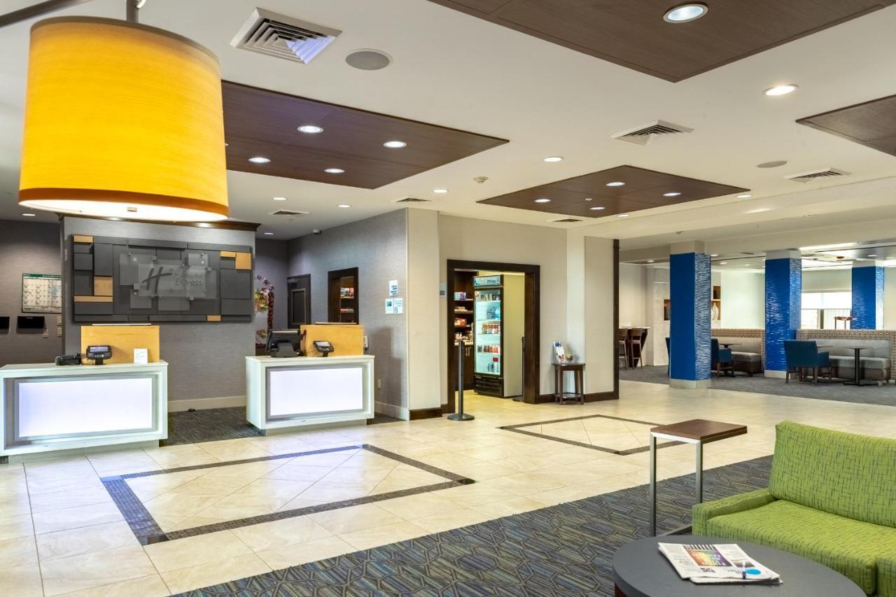 Holiday Inn Express & Suites Houston South - Near Pearland By Ihg Exterior foto