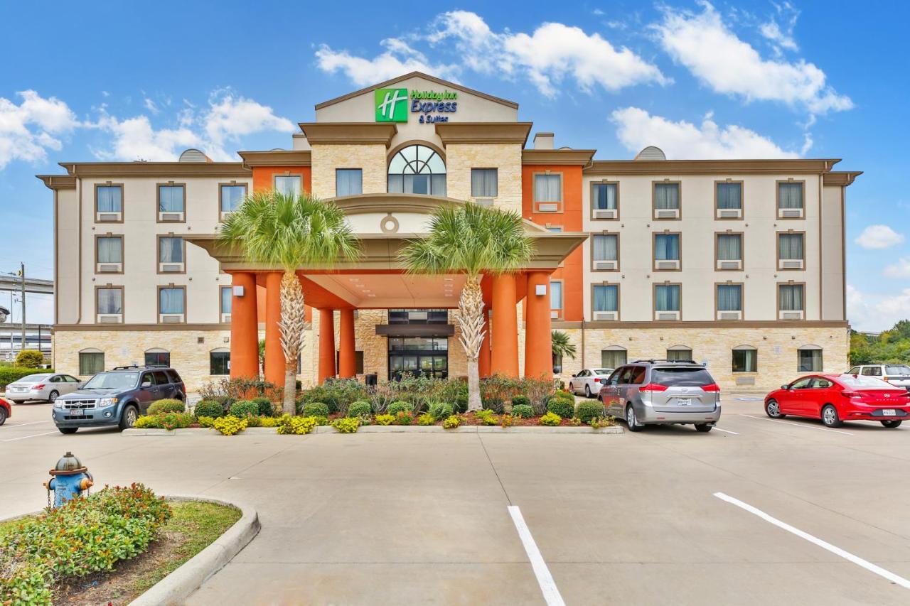 Holiday Inn Express & Suites Houston South - Near Pearland By Ihg Exterior foto