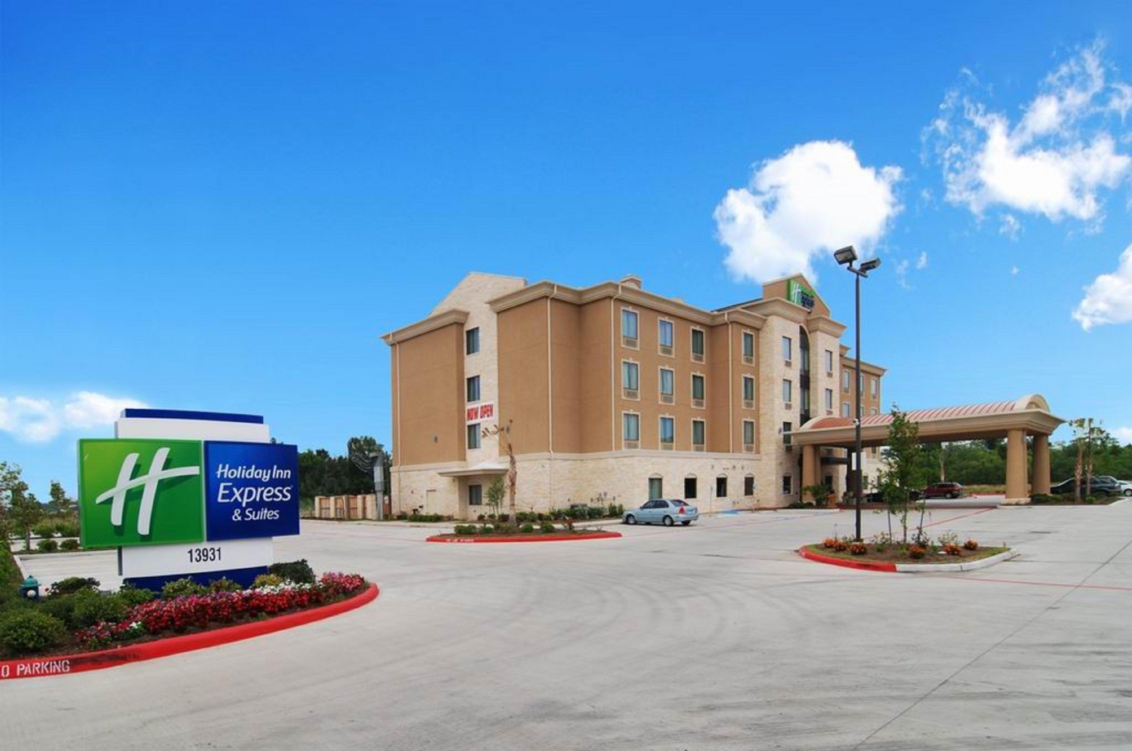 Holiday Inn Express & Suites Houston South - Near Pearland By Ihg Exterior foto